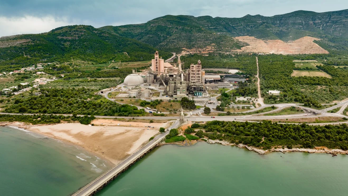 Cemex to invest more than €450 million in net-zero cement project in Spain