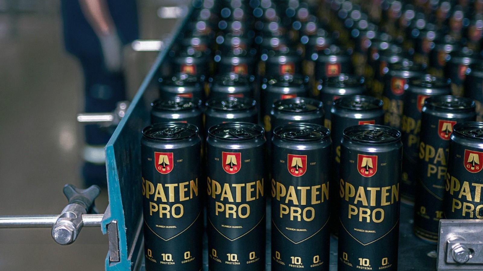 Health-conscious shift weighs on beer as brewers and soft-drink groups expand functional ranges