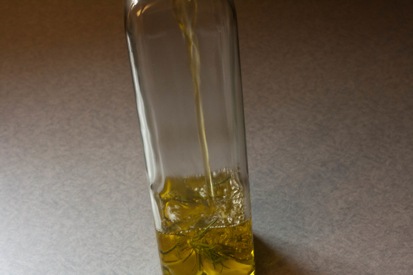 Italy bars blended oil from the extra-virgin label in new crackdown
