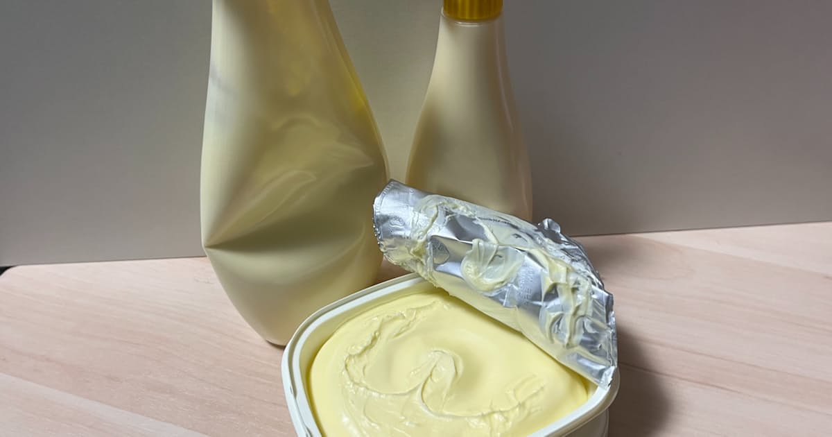 Japan corn oil wholesale prices rise 5.7% on soybean oil costs