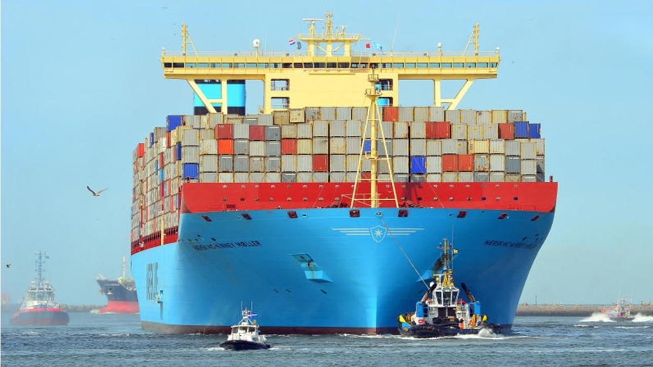 Maersk und Hapag-Lloyd leiten Asien-Europa-Dienst wieder über den Suezkanal