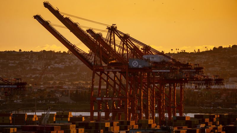 Trump Raises Global US Tariff Rate to 15% After Supreme Court Setback