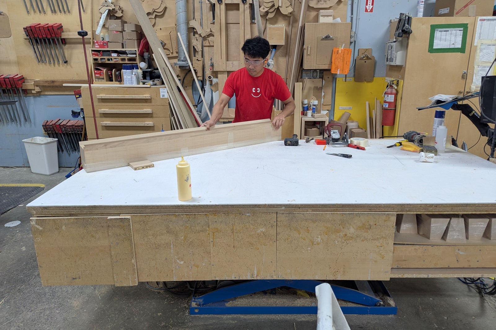 Canadian wood manufacturers seek higher tariffs on Chinese cabinets, furniture and flooring