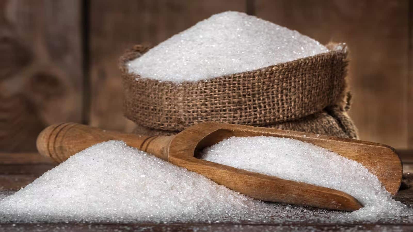 India Halves Sugar Stock Limit to 15 Days as Festival Demand Drives Prices Higher