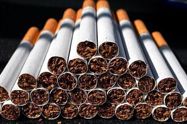 Irán fija nuevos impuestos para los productos de tabaco importados en 1405