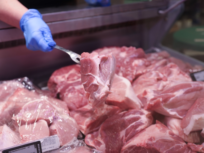 Russian meat consumption hits record 100.7 kg per person as poultry drives the gain