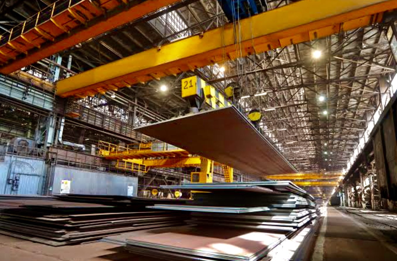 Russian steel prices reverse in August as output weakens and demand stays subdued