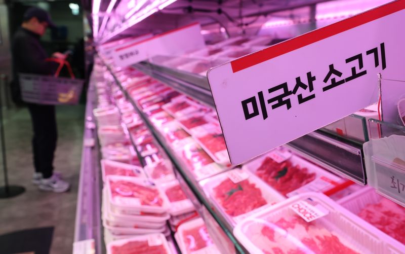 South Korean cattle farmers mobilize as beef imports rise 21.8% and Brazil seeks access