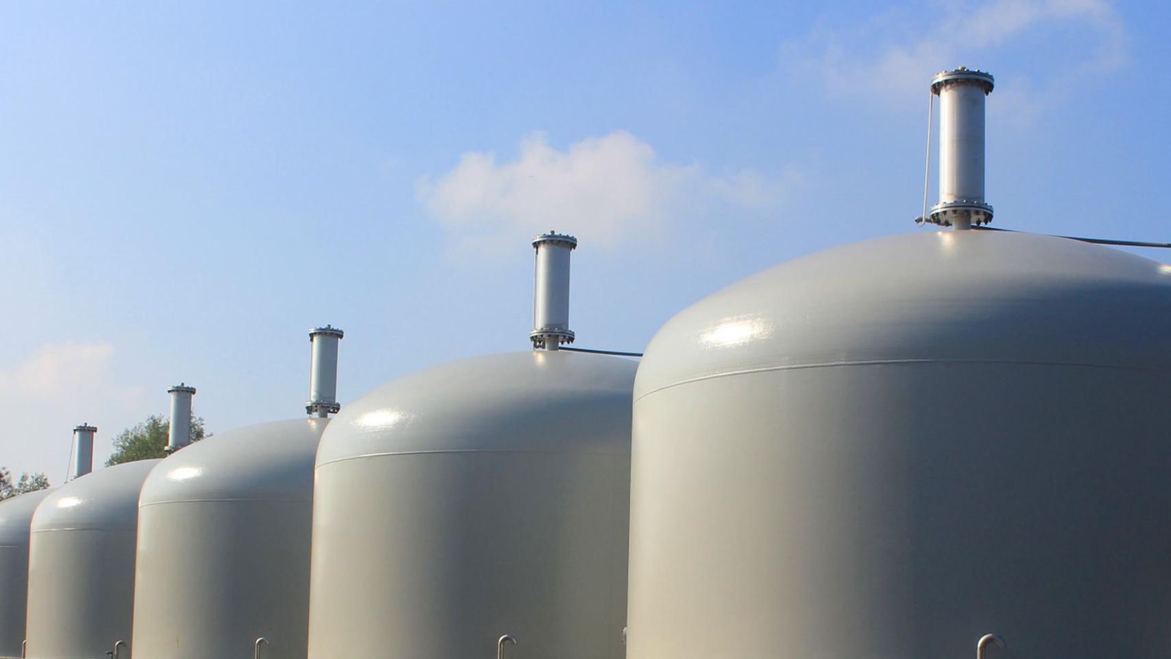 Spain allocates €100 million to two green hydrogen projects in Castilla-La Mancha