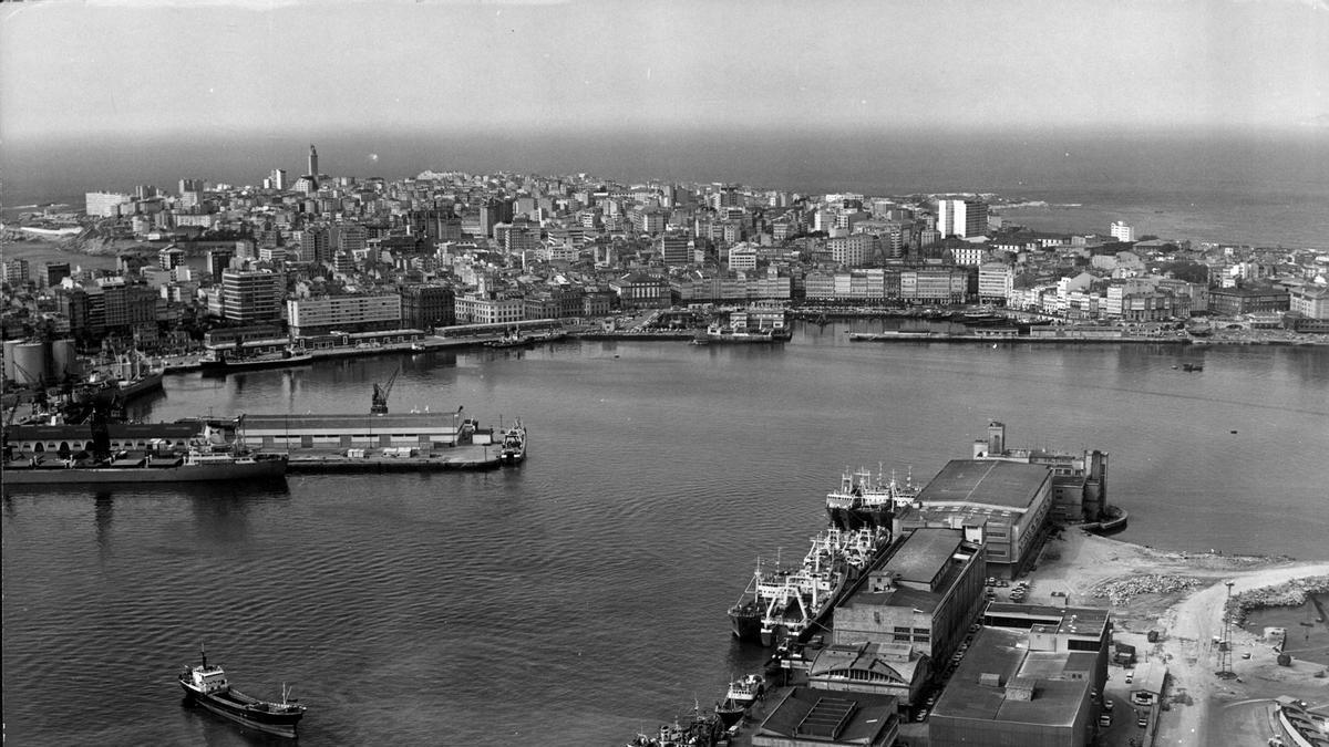 El tráfico del puerto de A Coruña roza su máximo histórico con nuevas inversiones