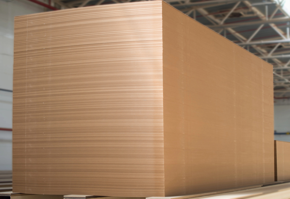 El volumen exportado de OSB canadiense cayó un 13% en julio y el precio subió un 1,9%