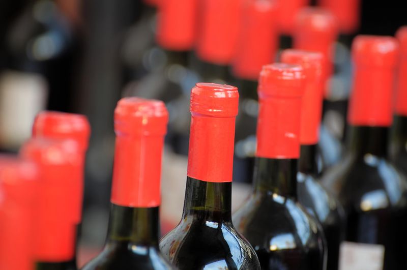 Castilla-La Mancha Wine Export Volume Falls 24.3% in First Half of 2026