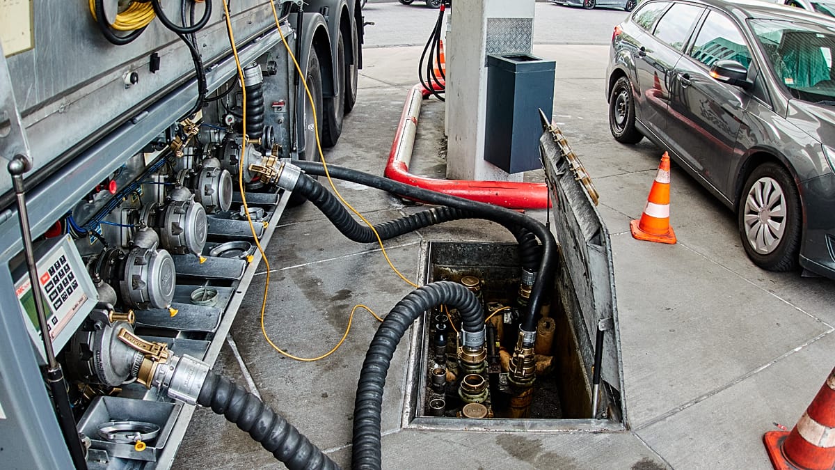 Dieselpreise in Europa steigen stark und beleben deutsche Kostendebatte neu