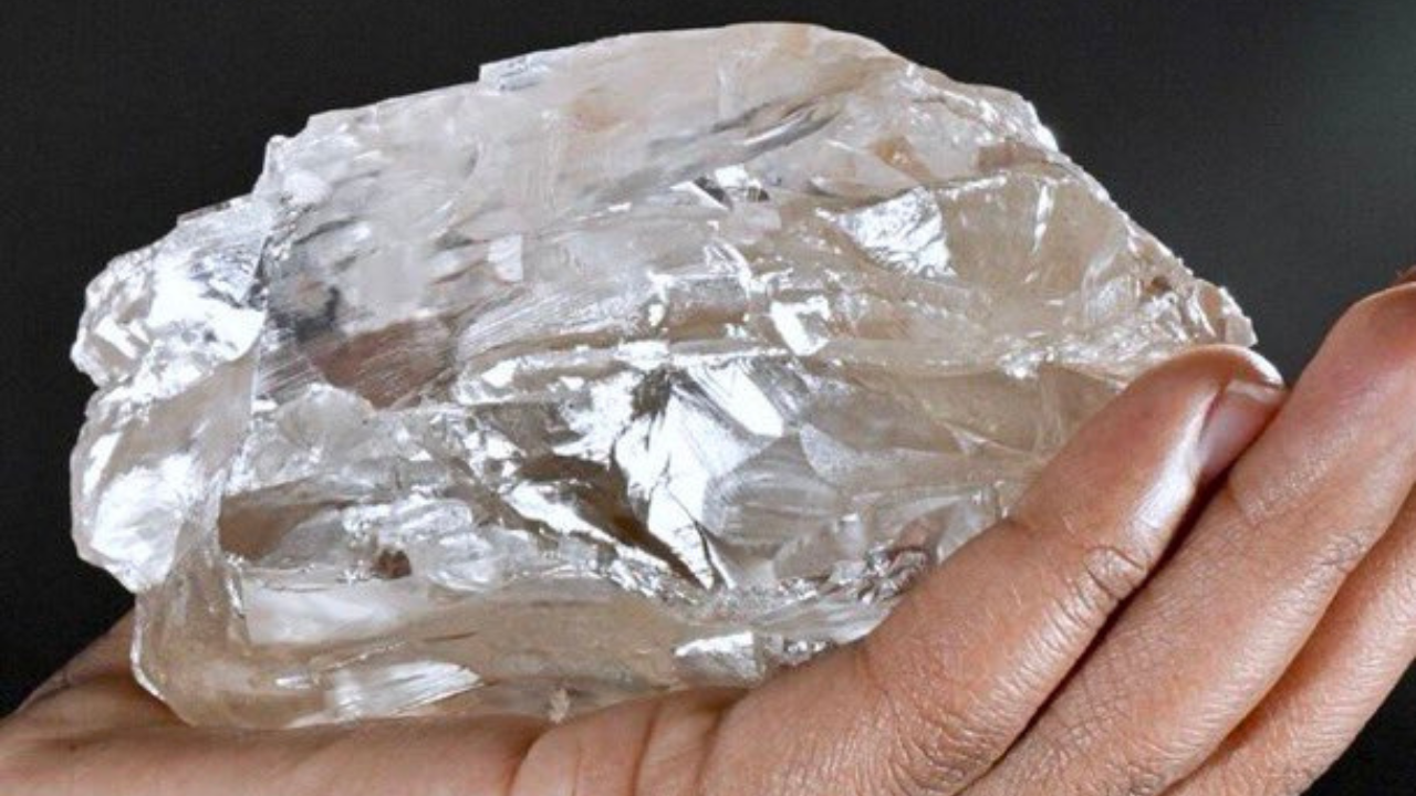 Diamantes sintéticos da Índia e da China pressionam produtores africanos