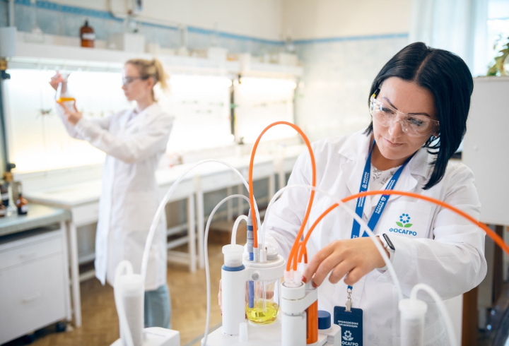 PhosAgro baut in Wolchow Produktion von Lebensmittelphosphaten auf