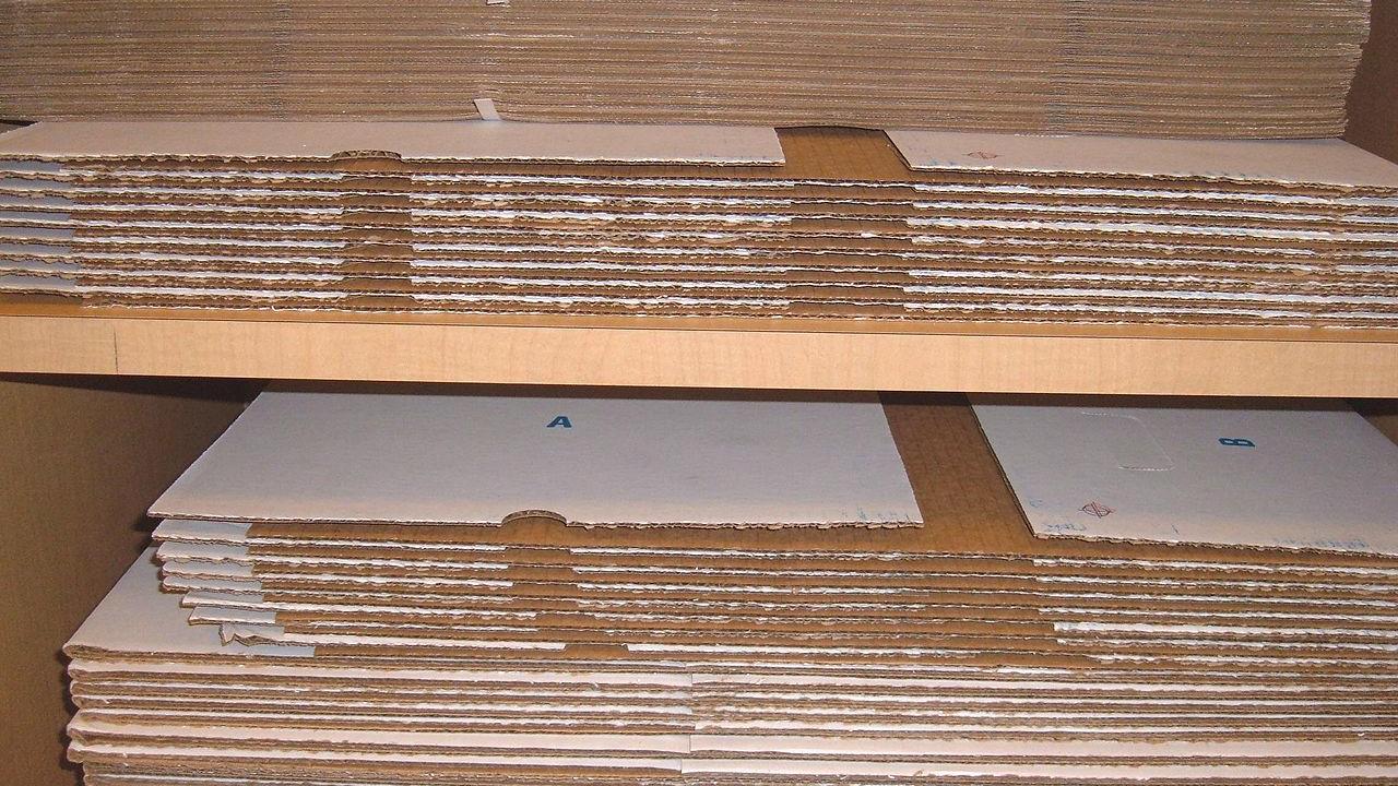 Russian corrugated-packaging output falls 1.6% as excess capacity weighs on market