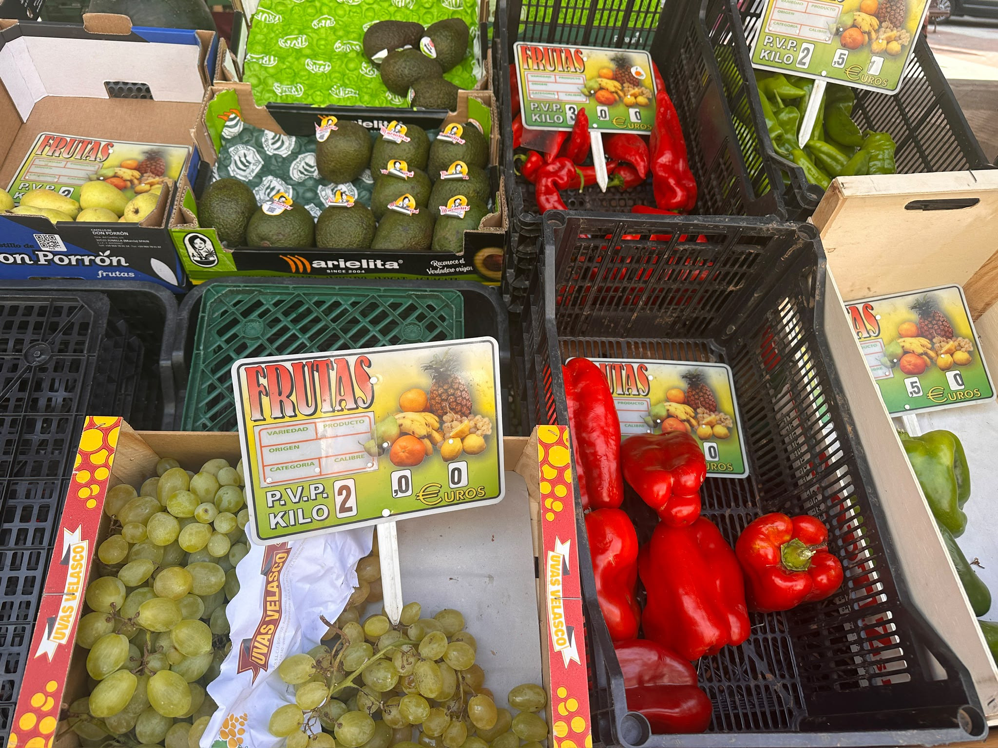 El consumo de frutas y hortalizas en los hogares españoles cae un 2,8% en el primer semestre de 2026