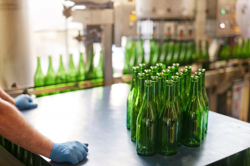 Объем экспорта винодельческой продукции Испании упал до минимума за десятилетие