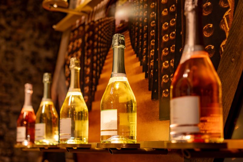 USA kaufen 9,8% weniger französischen Wein, Frankreichs Exporte sinken um 2,2%