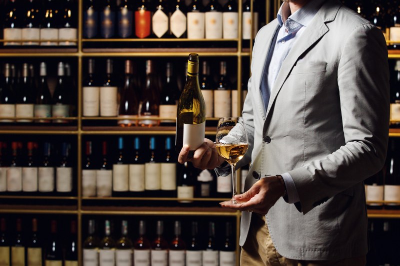Welthandel mit Wein bricht im ersten Halbjahr 2026 um 8,3 Prozent im Volumen ein