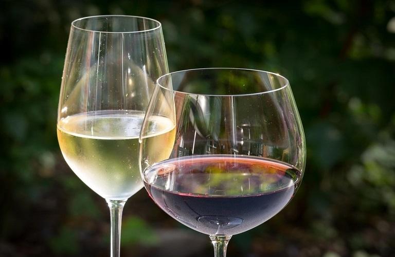 Las existencias griegas de vino y mosto suben un 18% hasta 2,01 millones de hectolitros