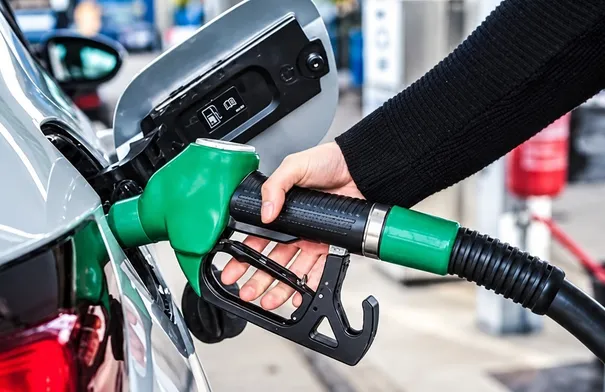 VAE erhöhen Benzin- und Dieselpreise zum 1. Oktober um bis zu 16,6 Prozent
