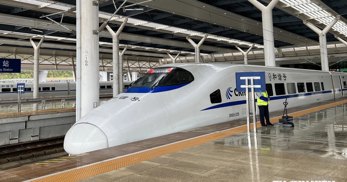 Vietnam sopesa la tecnología y la fabricación local para su ferrocarril de alta velocidad